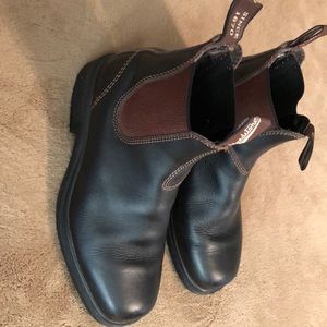 Youth blundstone boots